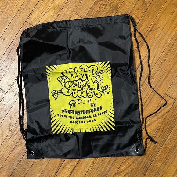 Drawstring bag - Picture 2 of 2